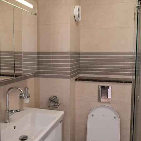 Bulgalingua Apartment Burgas