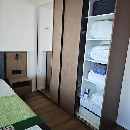 Apartment Bulgalingua *